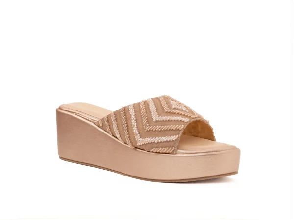 Raahi Soles- Square Tan Platform Wedge