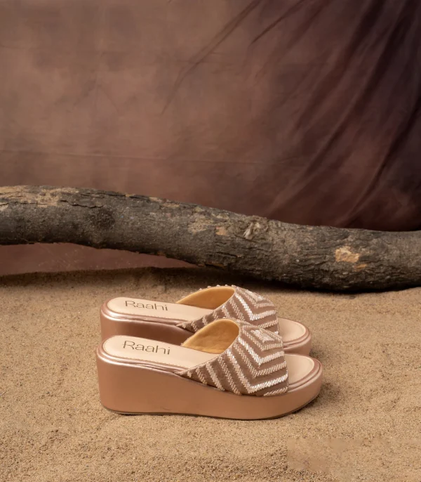 Raahi Soles- Square Tan Platform Wedge